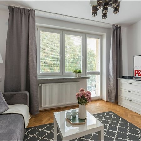 P&O Serviced Apartments Pulawska Warszawa Eksteriør bilde