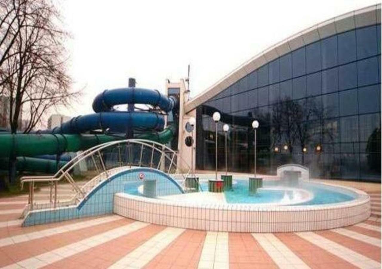 P&O Serviced Apartments Pulawska Warszawa Eksteriør bilde